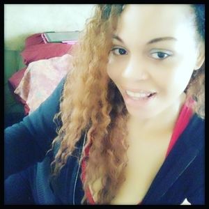 Meet your Posher, Jamila